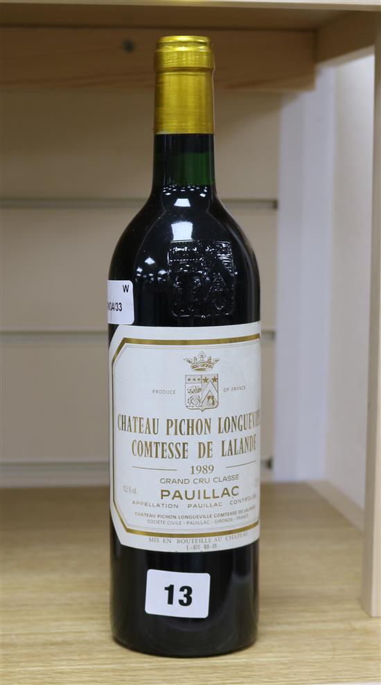 One bottle of Chateau Pichon Longueville Comtesse de Lalande, Pauillac, 1989.